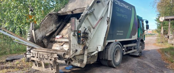 Регоператор поддержал волонтеров экопроекта «Чистые игры»