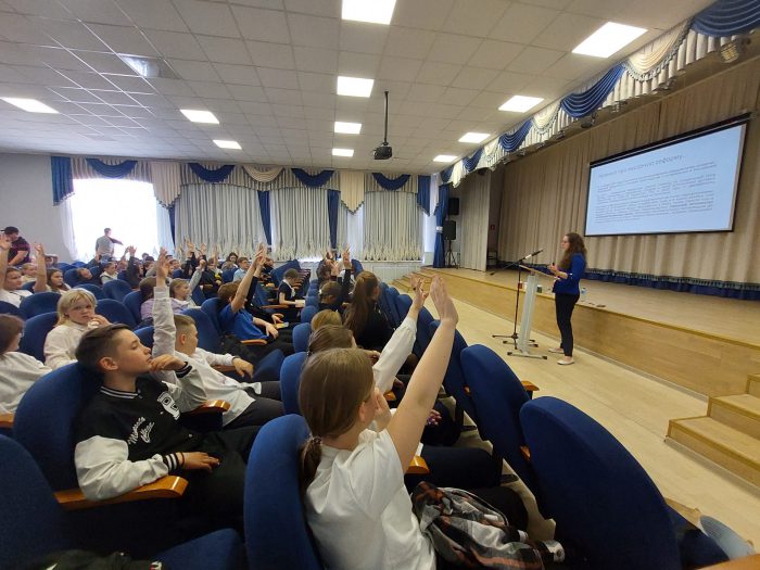 «Мусорные» вопросы обсудили со школьниками из Сосново
