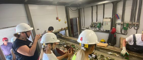 Мусорная тара. Из чего пьешь сегодня ты?