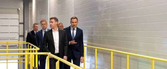 Дмитрий Патрушев осмотрел новый комплекс по переработке отходов в Кингисеппе